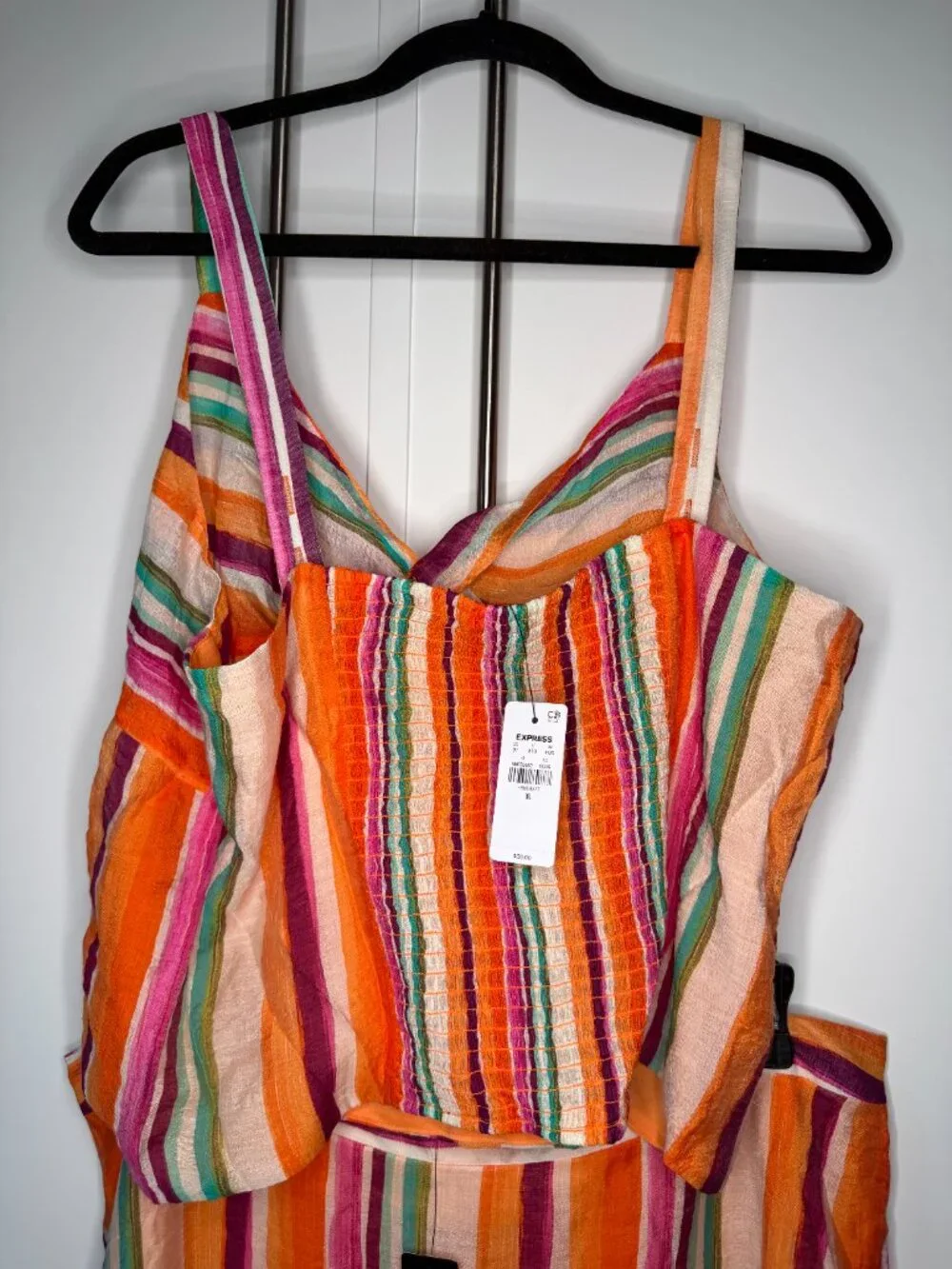 Express Two Piece Set: Textured Striped V-neck Twist Front Tank + Textured Strip